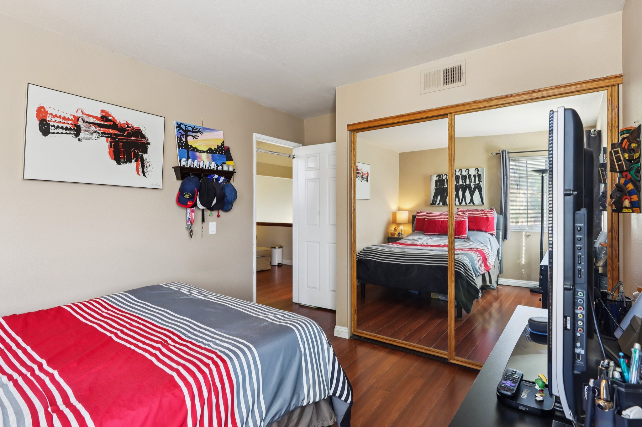 Miller Ct-S2511-036.jpg