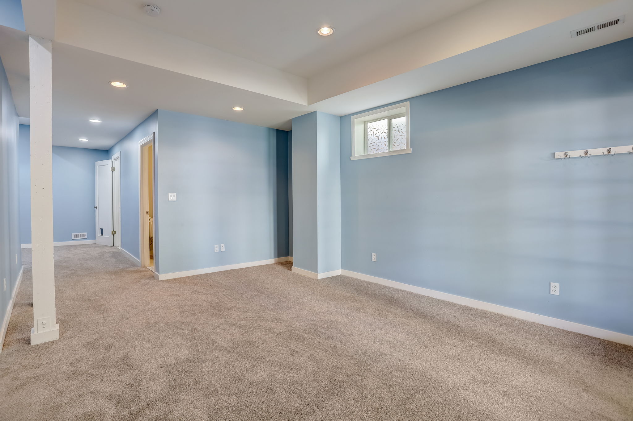 NE 98th St-020