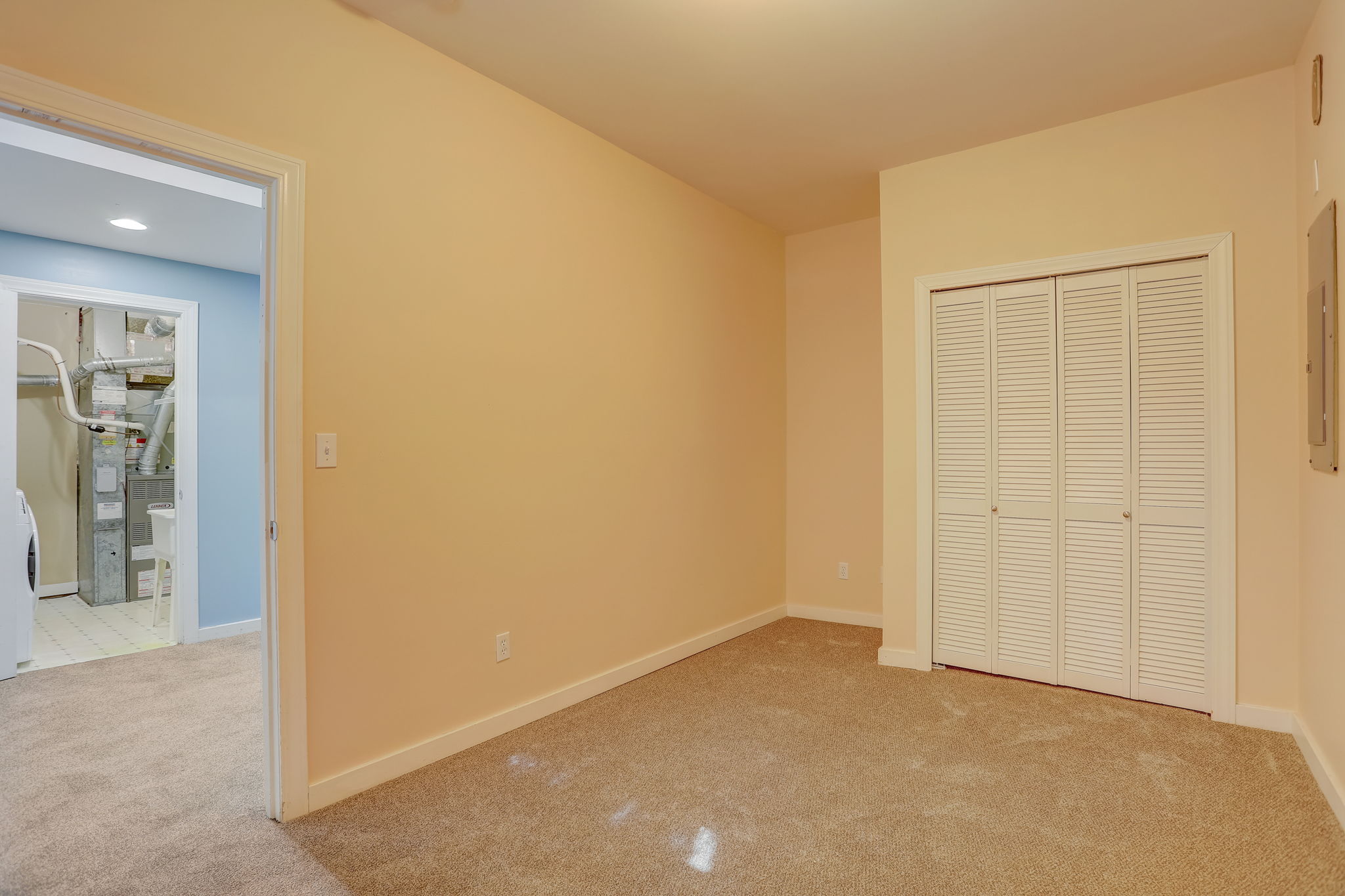 NE 98th St-018