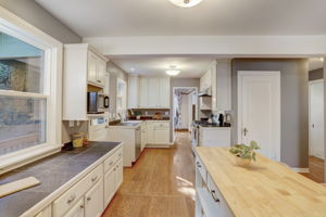 NE 98th St-013