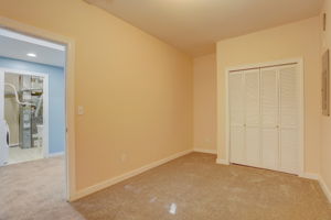 NE 98th St-018