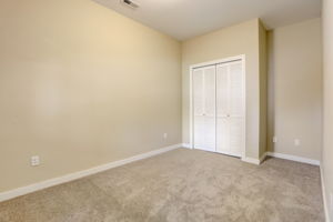 NE 98th St-022
