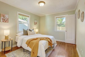 NE 98th St-024