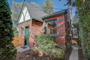 NE 98th St-003