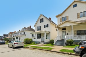 Poplar St-S0107-003.jpg