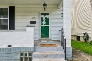 Poplar St-S0107-010.jpg