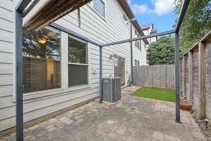 Sampson St-S2101-038.jpg