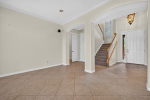 Living Room 6 of 6