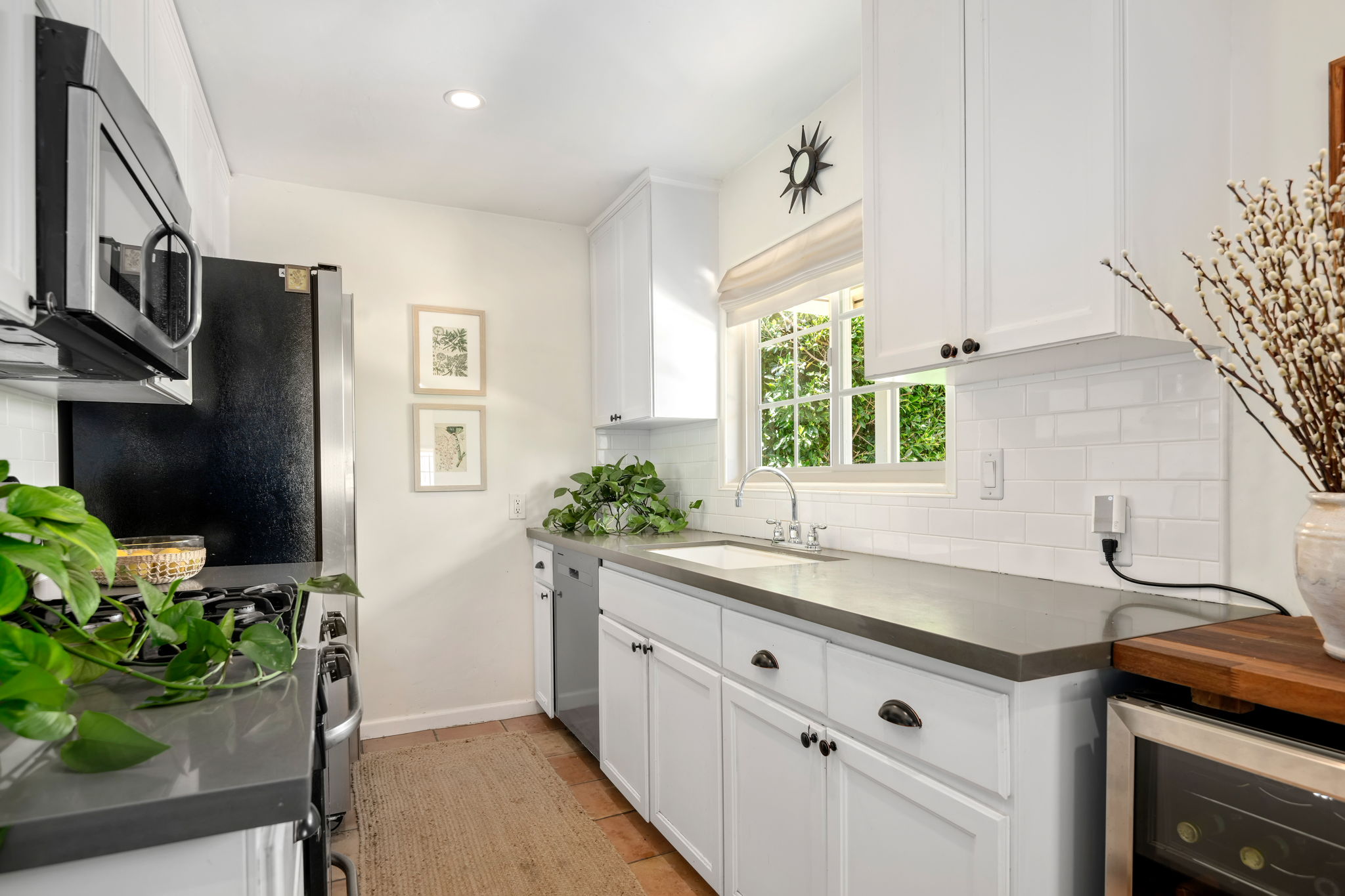 13-Kitchen