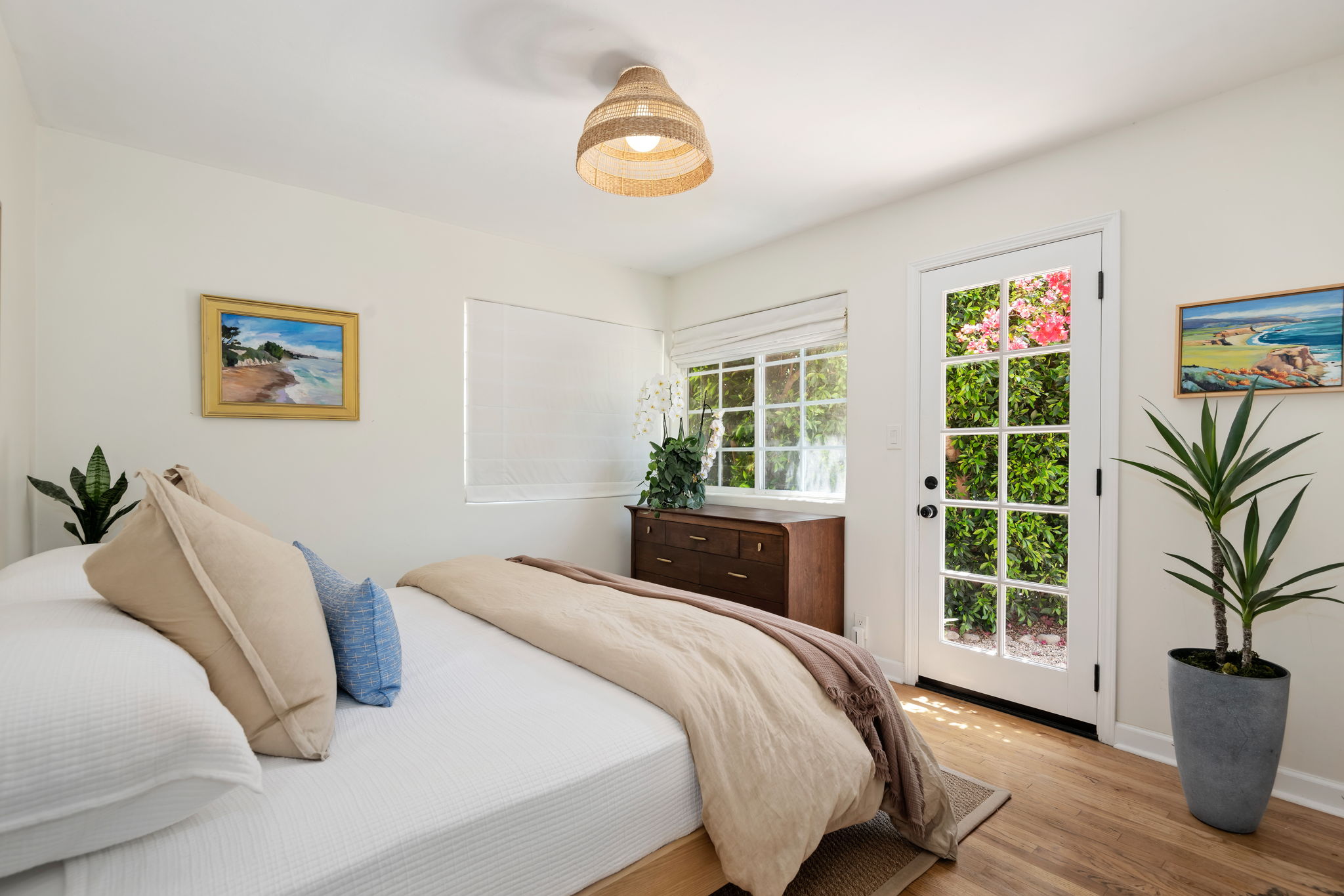16-Bedroom 1