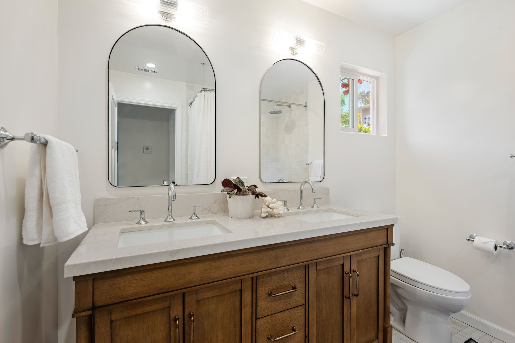 18-Bathroom 1