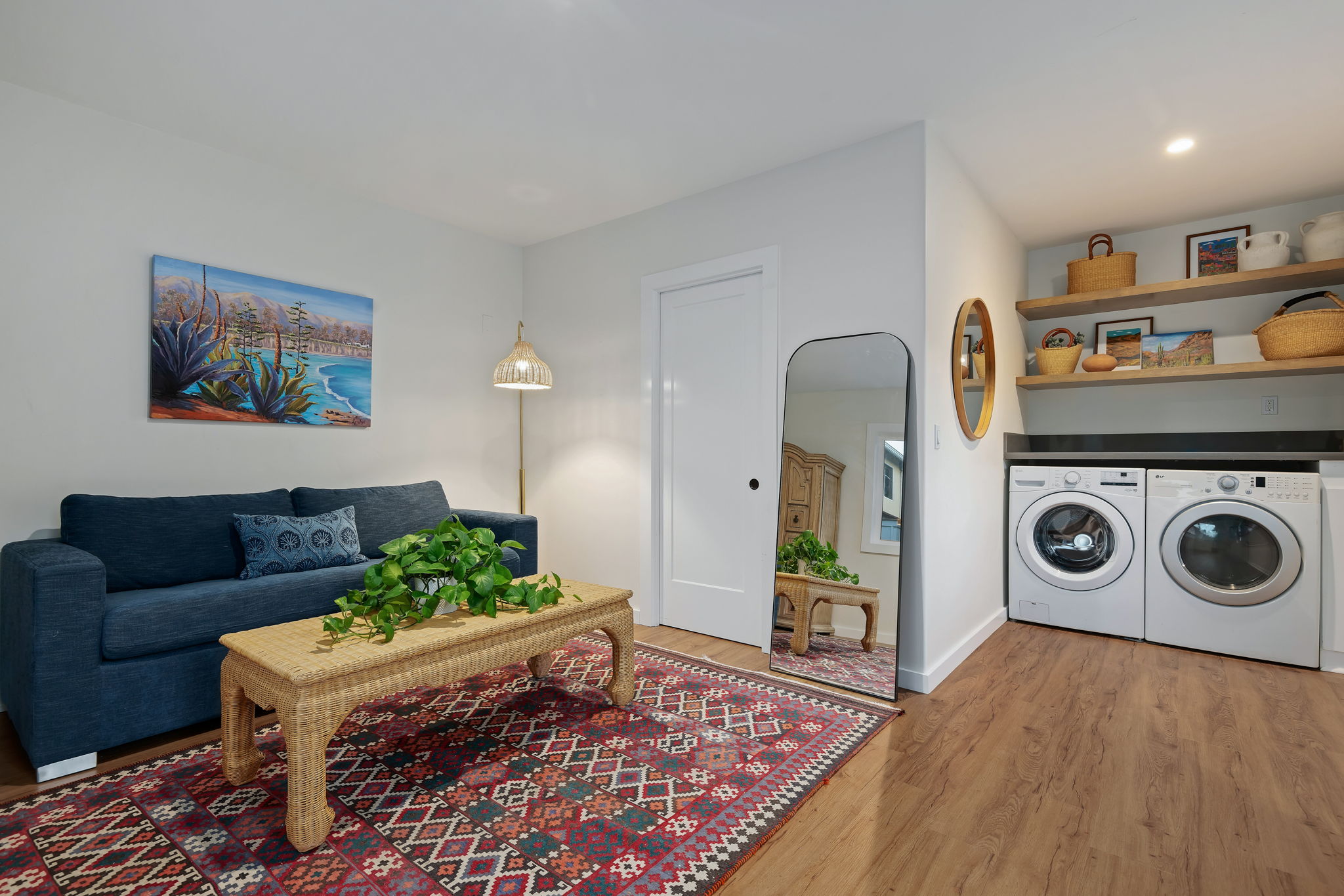 14-Studio Interior