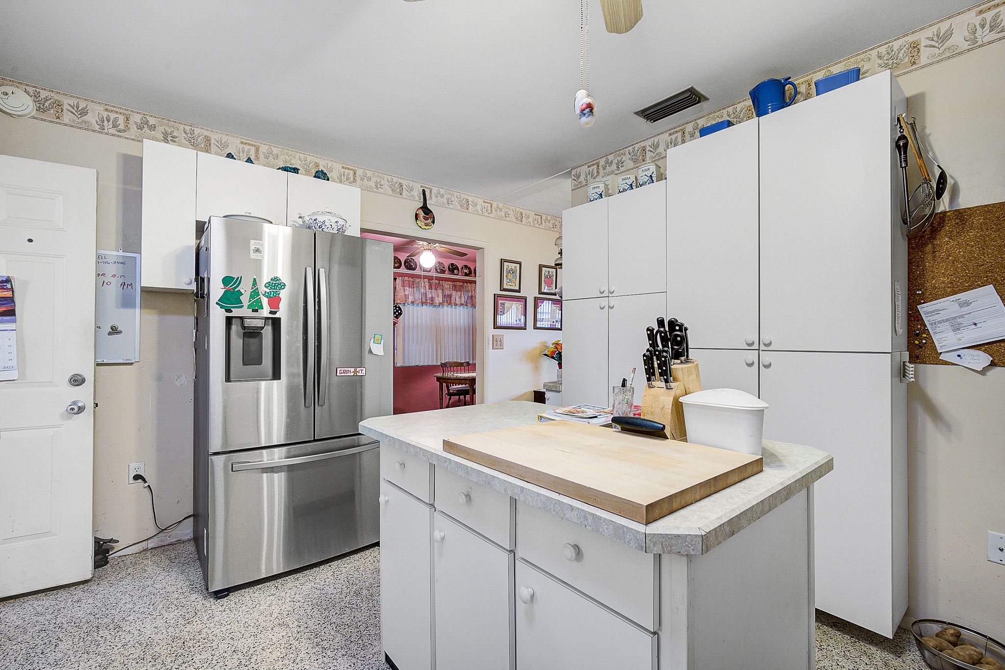 1215 Cypress Ave-22