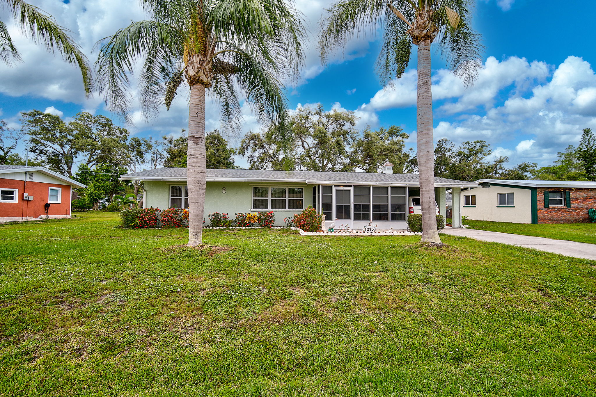 1215 Cypress Ave-1