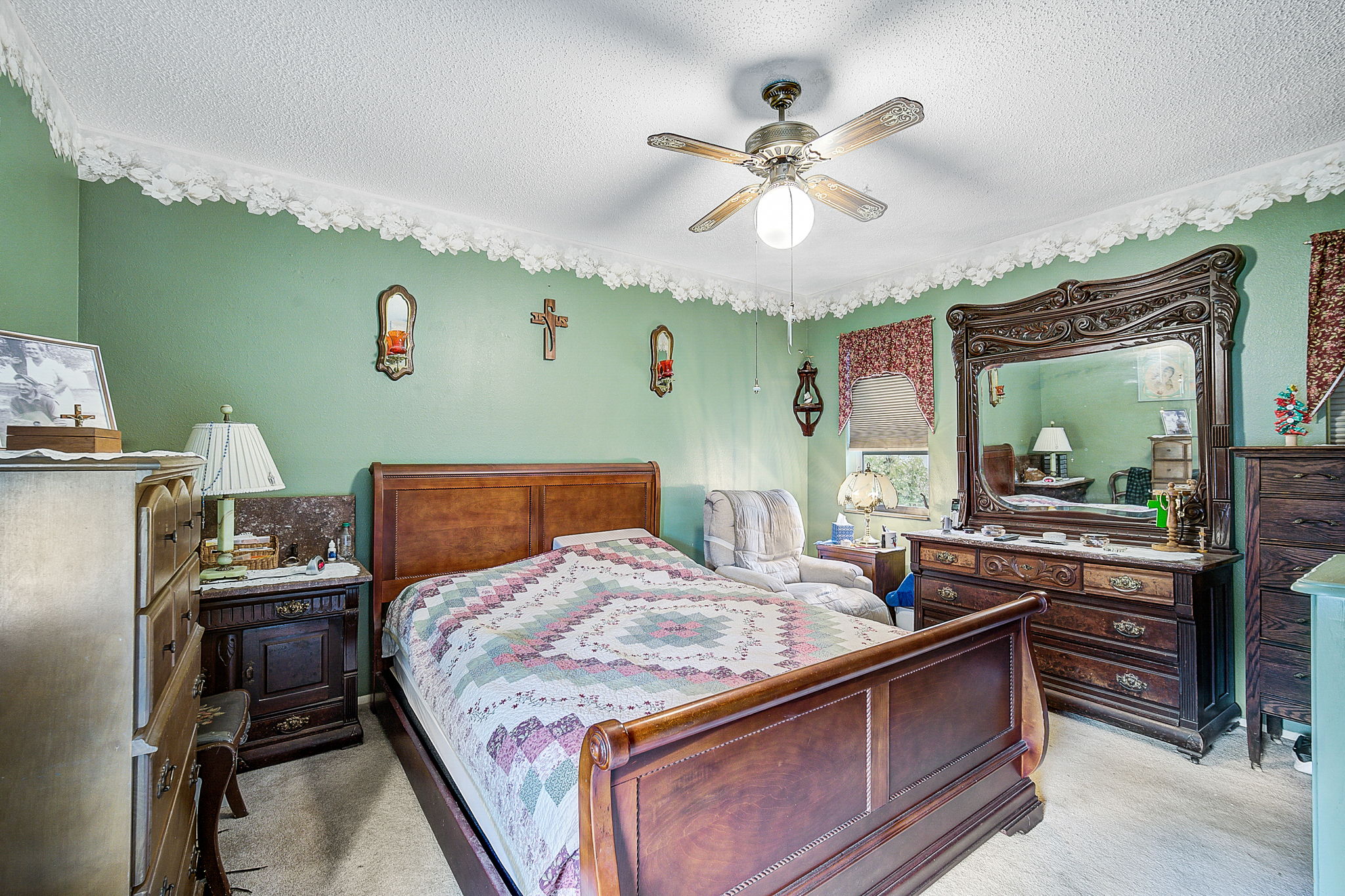 1215 Cypress Ave-12