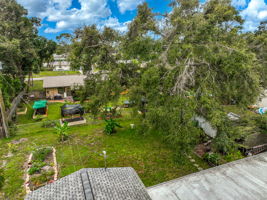 1215 Cypress Ave-36