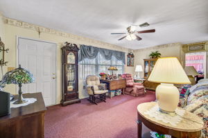 1215 Cypress Ave-7