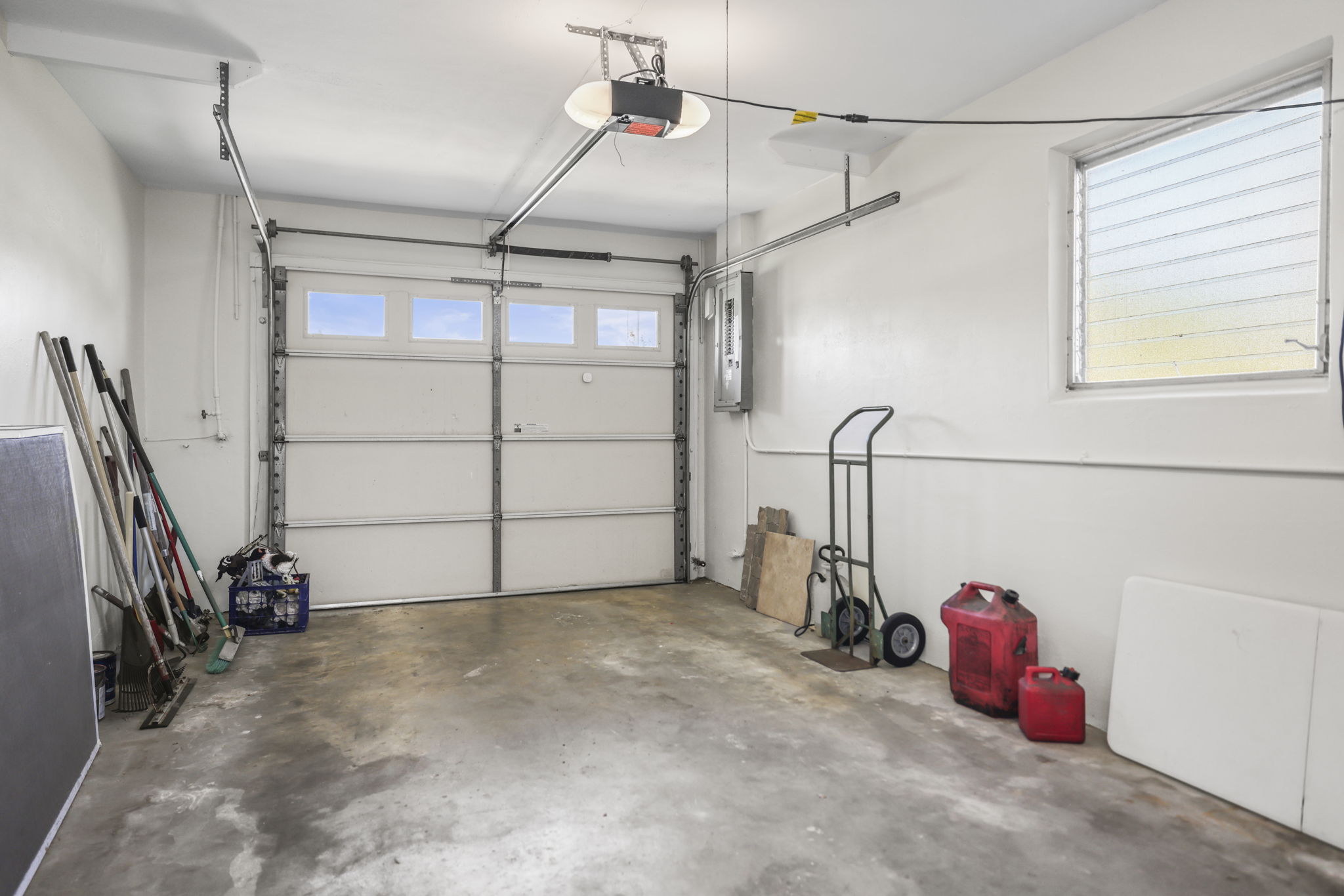 Garage - 495A0879