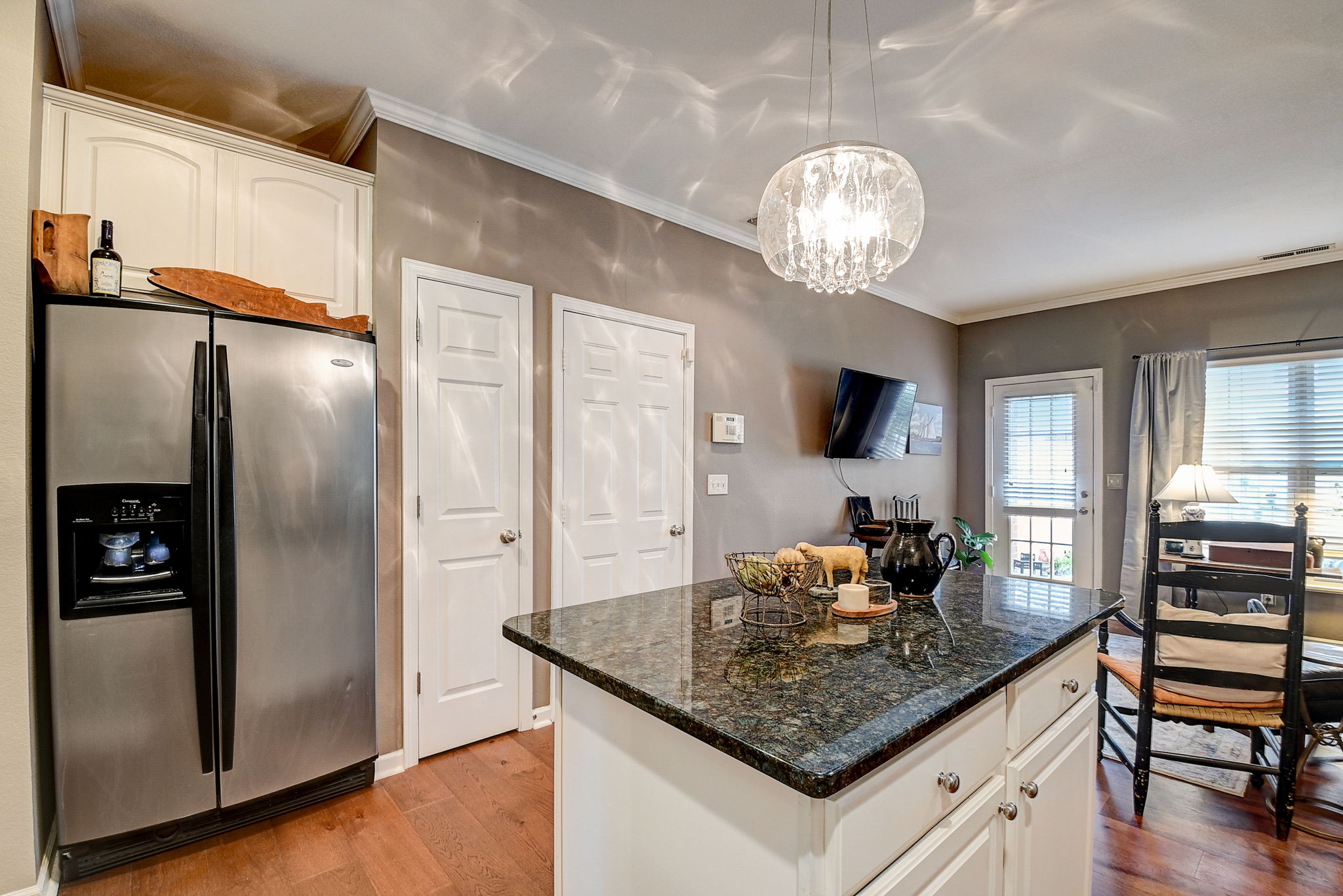 Middlebury Dr-021