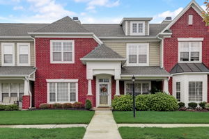 Middlebury Dr-003