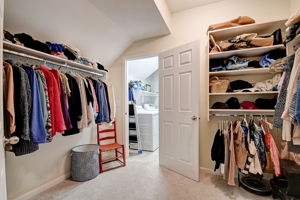 Middlebury Dr-029