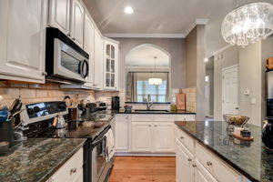 Middlebury Dr-019