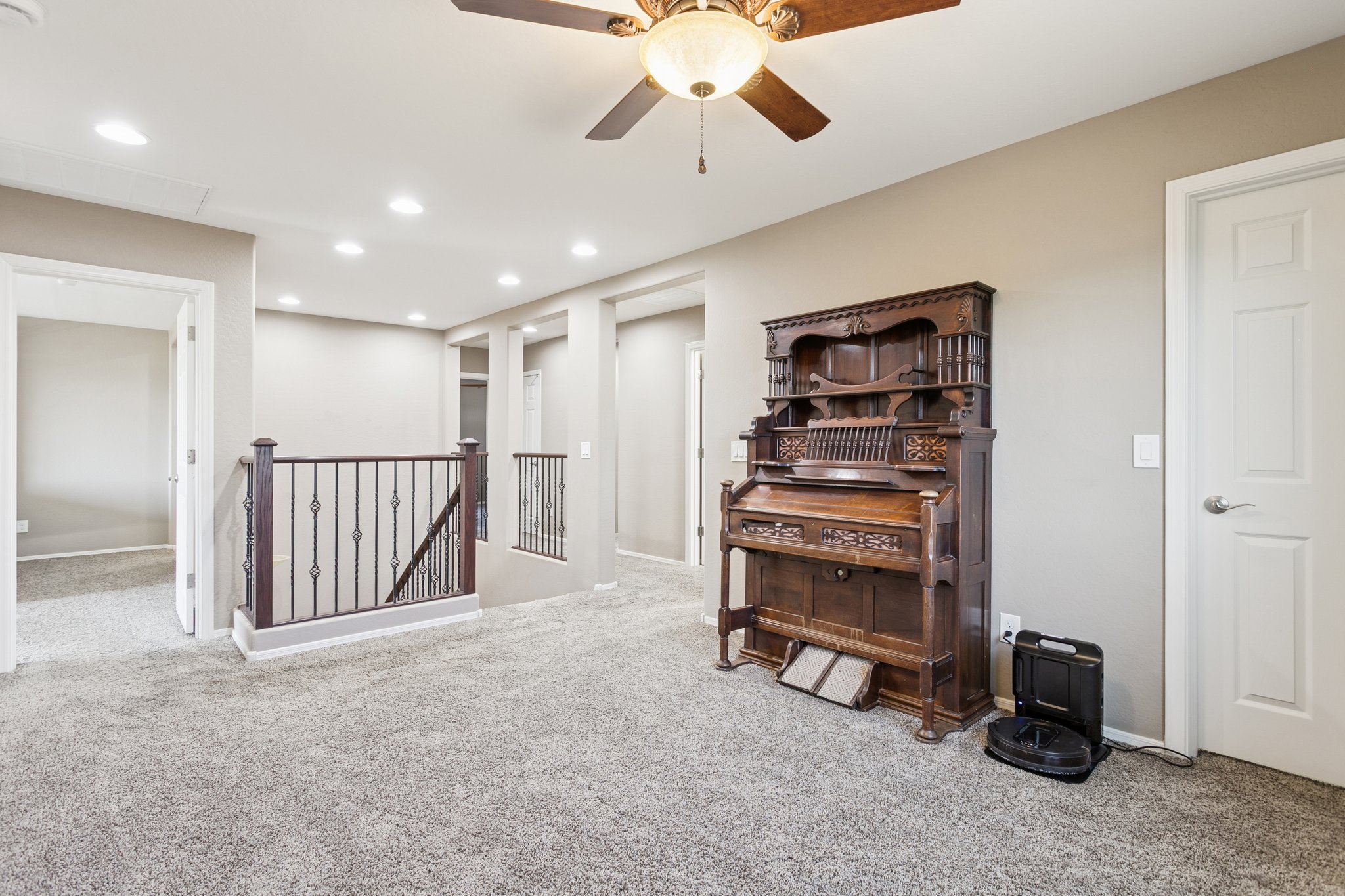 12151 W Davis Ln - 023.jpg