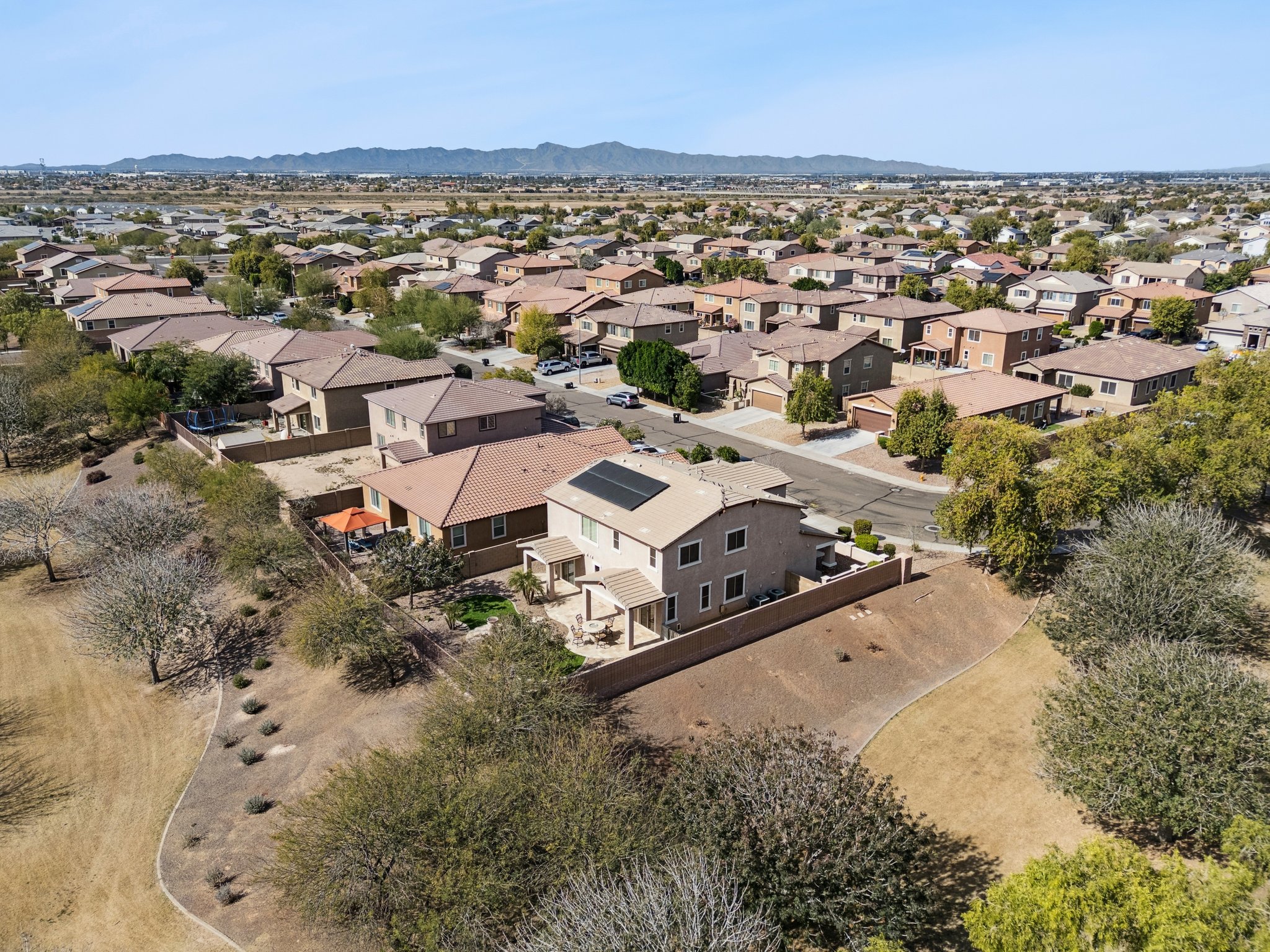 12151 W Davis Ln - 002 (2).jpg