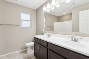 12151 W Davis Ln - 040.jpg