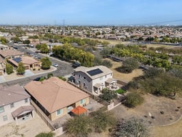 12151 W Davis Ln - 008 (2).jpg