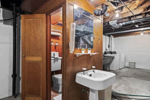 Lower Level - Bathroom