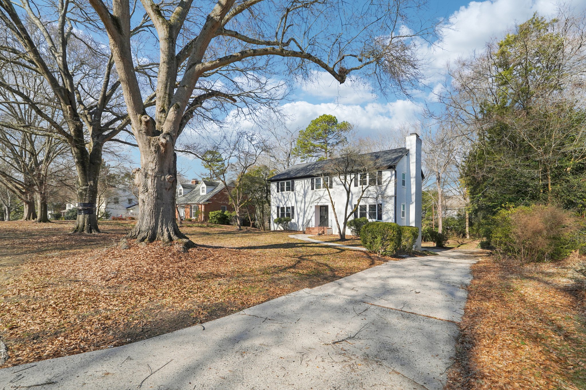 Old Farm Rd-L1102-006.jpg