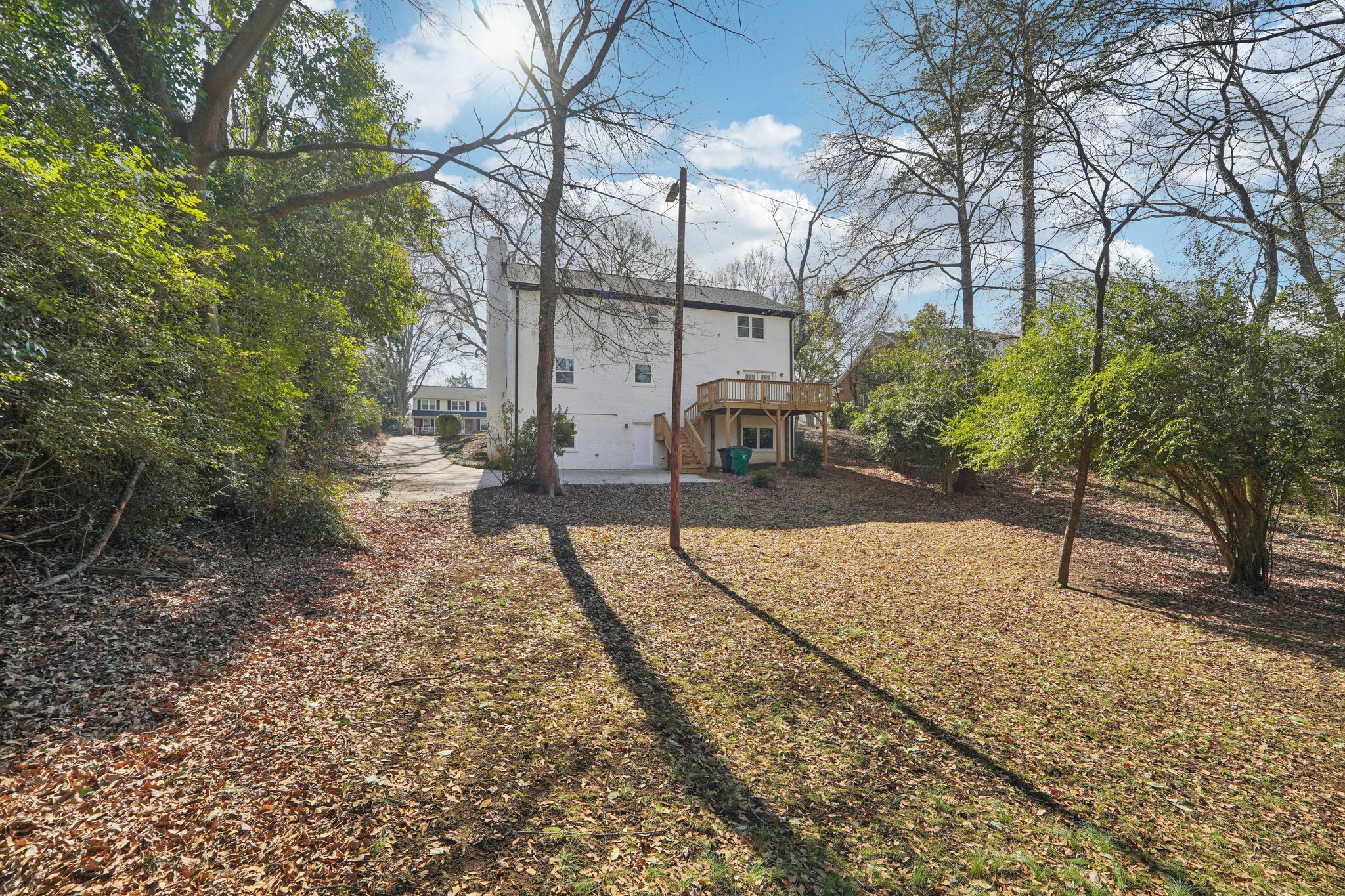 Old Farm Rd-L1102-068.jpg