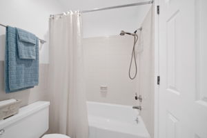 Access from hallway and bedroom