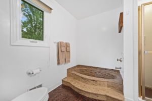 Soaking Tub