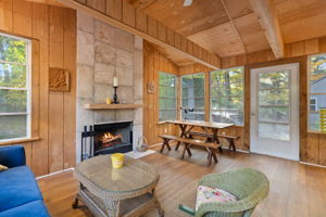 Eazy Breeze porch windows