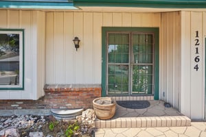 E Amherst Cir-004.jpg