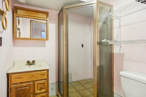 E Amherst Cir-026.jpg