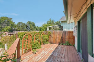 E Amherst Cir-038.jpg