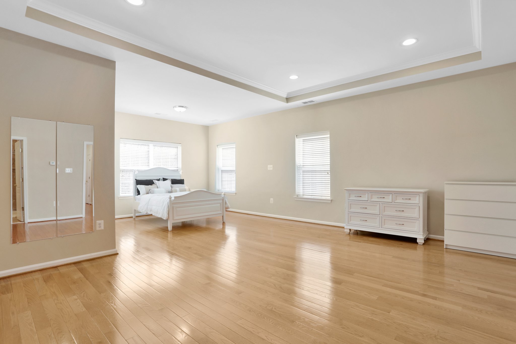 12167 Caldicot Ln, Fairfax, VA 22030, US Photo 31