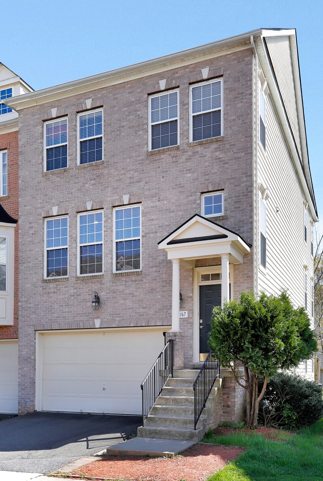 12167 Caldicot Ln, Fairfax, VA 22030, US Photo 52