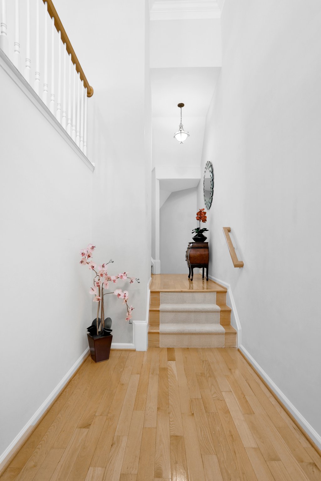 12167 Caldicot Ln, Fairfax, VA 22030, US