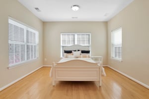 12167 Caldicot Ln, Fairfax, VA 22030, US Photo 31