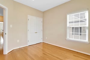 12167 Caldicot Ln, Fairfax, VA 22030, US Photo 23