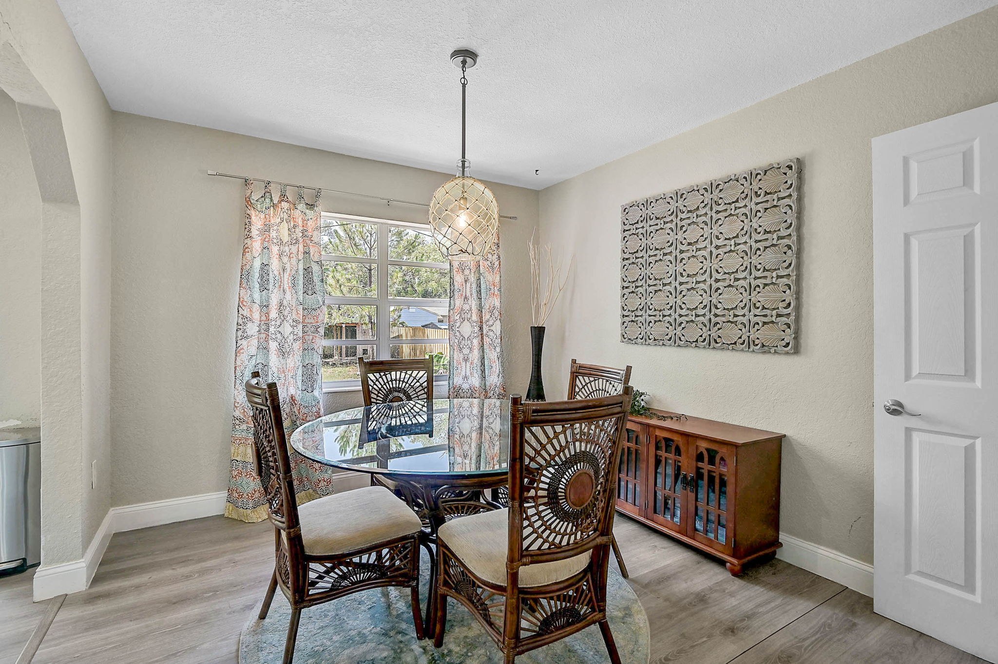 1217 E Ellicott St-16