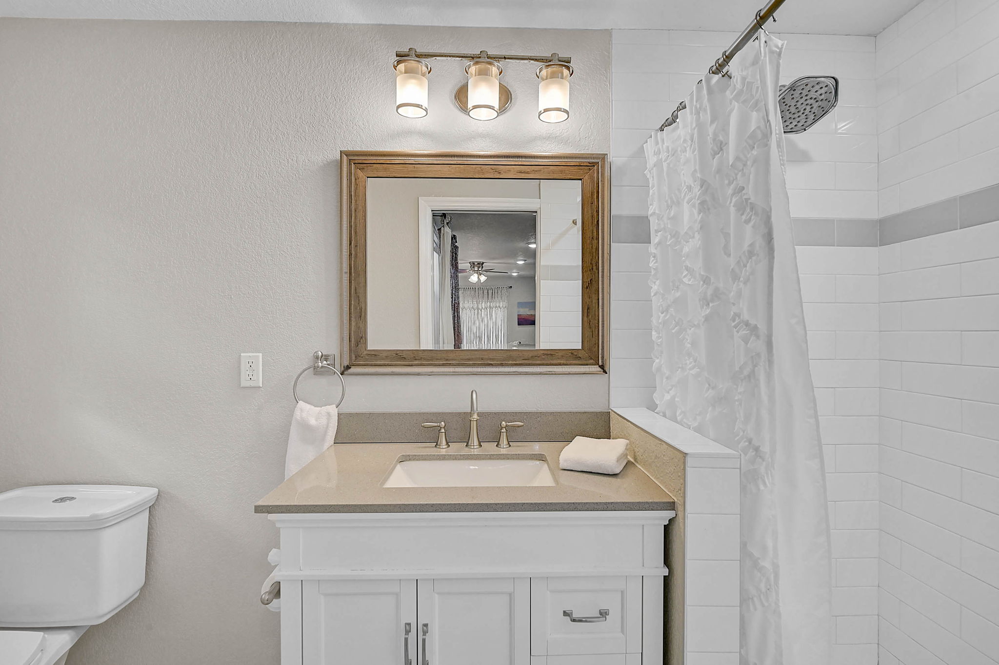 1217 E Ellicott St-23