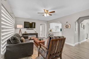 1217 E Ellicott St-5