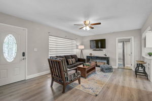 1217 E Ellicott St-7