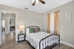 1217 E Ellicott St-20