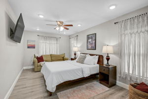 1217 E Ellicott St-21
